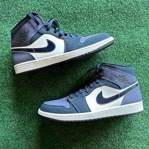 NWT Air Jordan 1 Mid